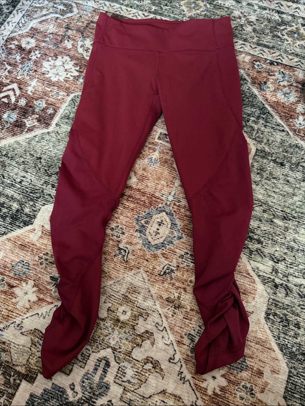 Fabletics Wine High-Rise Active Scrunch Leggings Size Small